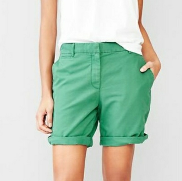 GAP Pants - 🛑SOLD🛑{GAP} Boyfriend Shorts